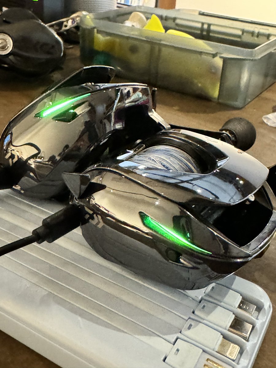 この秋はダイワIMZリミットブレイカーを2台供給頂き、かなり使い込ん