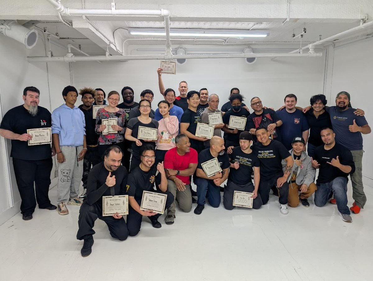 johnnyb1329's tweet image. Had an amazing time at the #knifework seminar. Thank you coach #paulognrubio