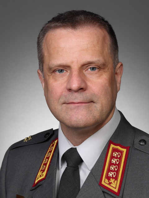 Paasikivi-Seuran vuosikokous pidetään 27.11.2024. Vuosikokousesitelmän klo 18 pitää Puolustusvoimain komentaja, kenraali Janne Jaakkola aiheesta "Puolustusvoimien ajankohtaiset".  
Puhe on katsottavissa linkistä youtube.com/live/YHPuxUUUX… Tervetuloa! <a href="/Finnchod/">PVKOM Janne Jaakkola</a> 
#turpo