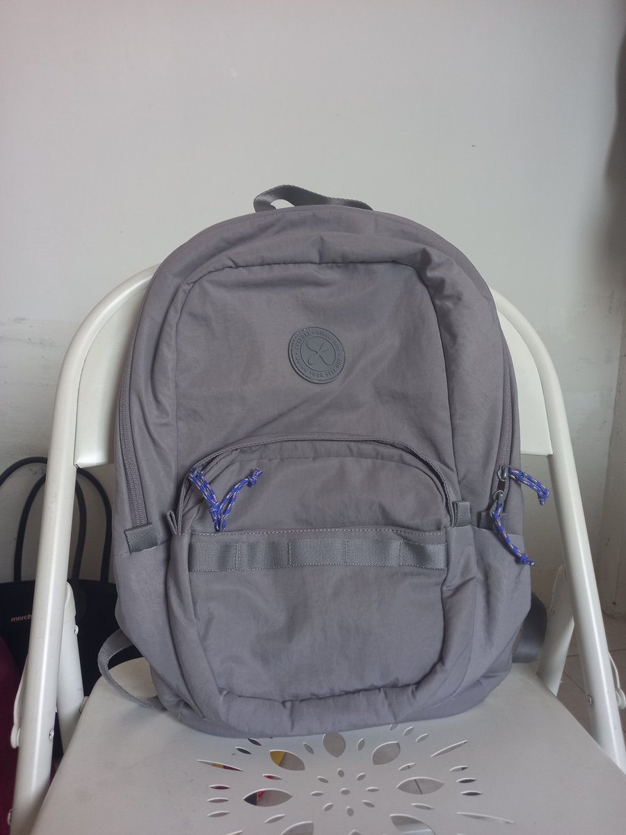 aliananif's tweet photo. WANT TO SELL (WTS)‼️

[Preloved]
Tas Ransel Exsport City Hustler Laptop Backpack - Abu Muda

💰 350.000 nego tipis 
📍 Tembalang, Semarang 

#wts #tas https://t.co/ouJueuO0Su