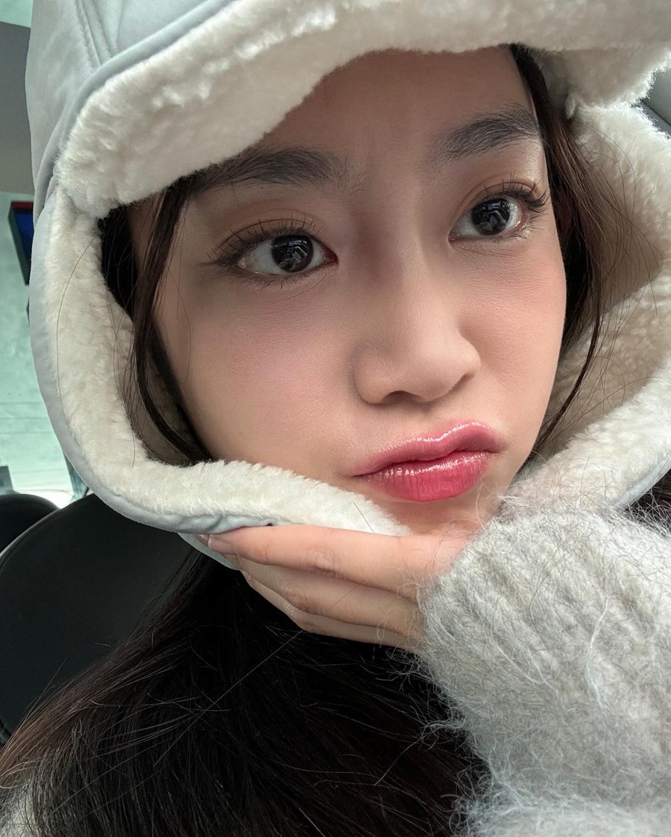 timeto_jisoo's tweet photo. 231127 서지수 인스타그램
https://t.co/PTfxhWPKu2
#러블리즈 #Lovelyz #서지수 @Official_LVLZ @themysticstory https://t.co/JWJBy9PGrz