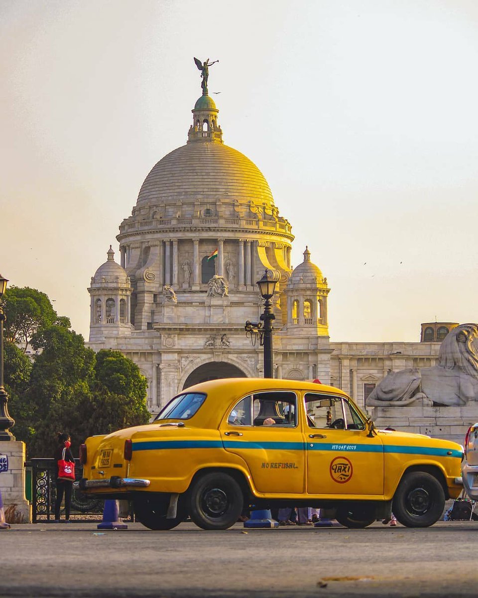 TheBengalIndex's tweet photo. 𝗘𝗡𝗗 𝗢𝗙 𝗔𝗡 𝗘𝗥𝗔

Around 4,500 of Kolkata's iconic 7,000-strong fleet of yellow ambassador taxis are being scrapped because they have exceeded their 15-year service limit.

The yellow cabs have a deep-rooted history in Kolkata, with their origins dating back to 1908 when the first taxis were introduced at modest fares of just 8 annas/mile.
