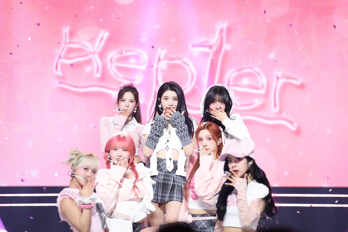 mbcplusm's tweet image. [쇼챔피언 현장포토]
▪︎Kep1er - TIPI-TAP▪︎

일렁이는 wave 번지는 설렘💗

📷naver.me/5wW15Qfs

_
#쇼챔피언 #쇼챔 #ShowChampion
#Kep1er #케플러
#TIPI_TAP
#최유진 #샤오팅 #김채현 #김다연 #히카루 #휴닝바히에 #서영은
@official_kep1er