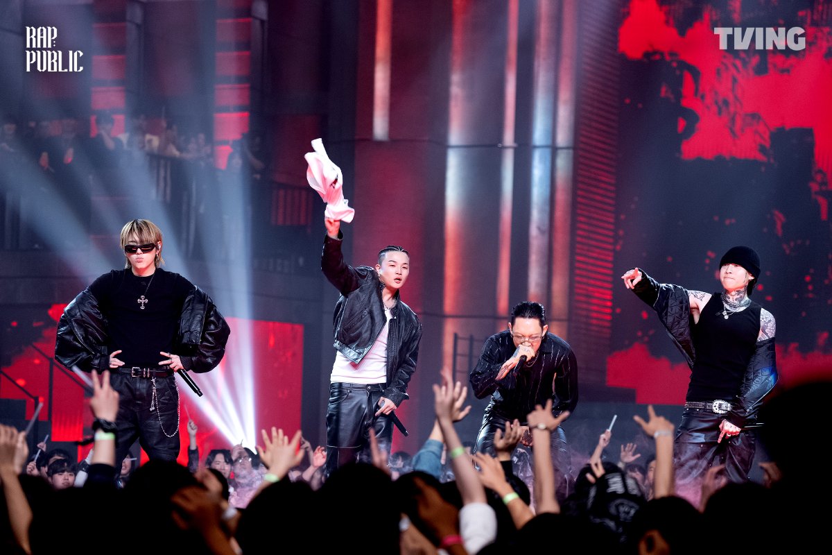 mnet_hiphop's tweet image. [랩:퍼블릭] 크루 배틀 [Crew Battle] | 10화 비하인드 포토📸

2블록 #제이통 #칸 #노선 과 #지코 가 함께
뜨겁게 불태운 크루 배틀 모먼트🔥

리얼 힙합 서바이벌 &amp;lt;RAP:PUBLIC&amp;gt; 오직 TVING에서
▶️랩:퍼블릭 본편 보기🔗bit.ly/rappublic_tving

#랩퍼블릭 #티빙오리지널 #엠넷제작 #힙합서바이벌