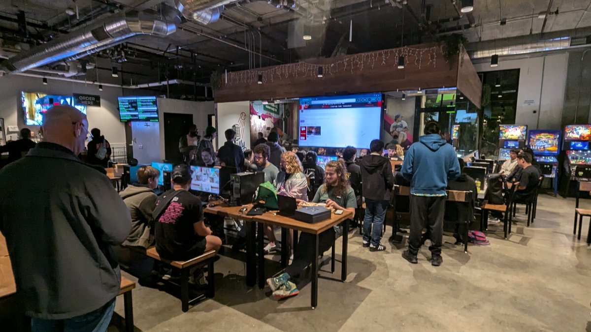 🔴 LIVE NOW!

Offline #StreetFighter6 #Tekken8 #RivalsofAether2 tournament in Downtown LA!

Our last event of the year is stacked!
📺 twitch.tv/downbackclub