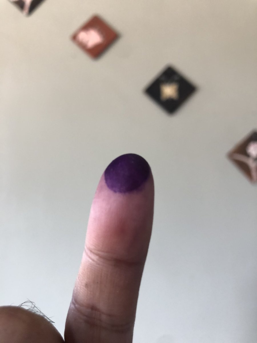 desaNa70's tweet photo. daahhh ikut serta pesta demokrasi 👏👏 https://t.co/YGEnUoNzTx