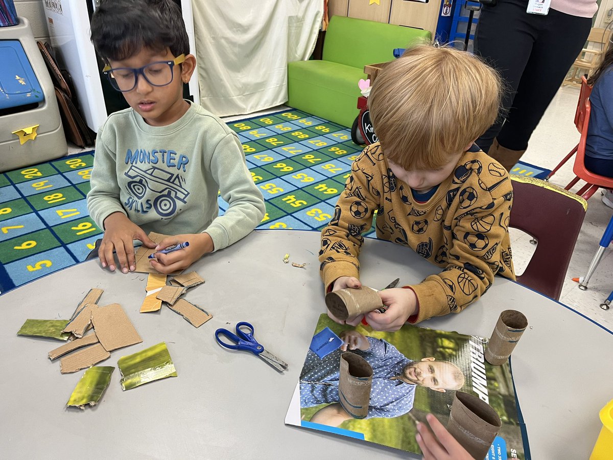 An inspiring book and an even more inspiring lesson from Mrs. Muzi today. We are makers! <a href="/MuziLearningLab/">Jeanne Muzi</a> <a href="/bfes_ltps/">Ben Franklin ES</a> <a href="/LTPS1/">Lawrence Township Public Schools</a>