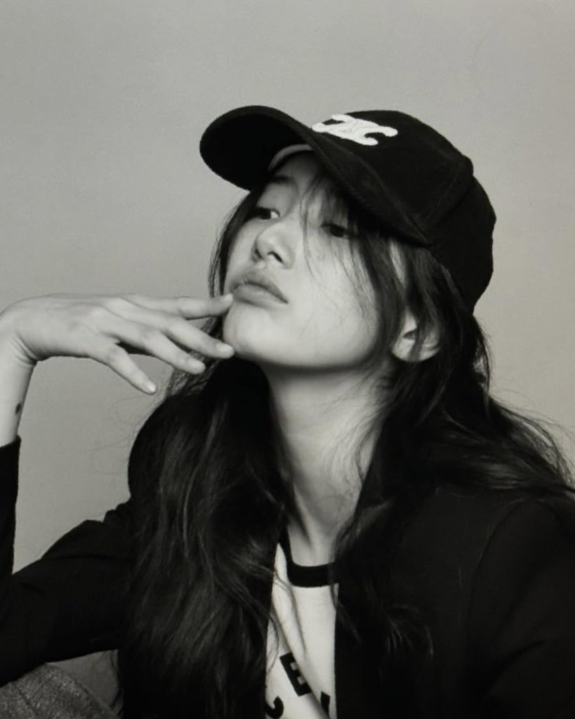 c_at_e's tweet image. 배셀린 느낌 쥑임