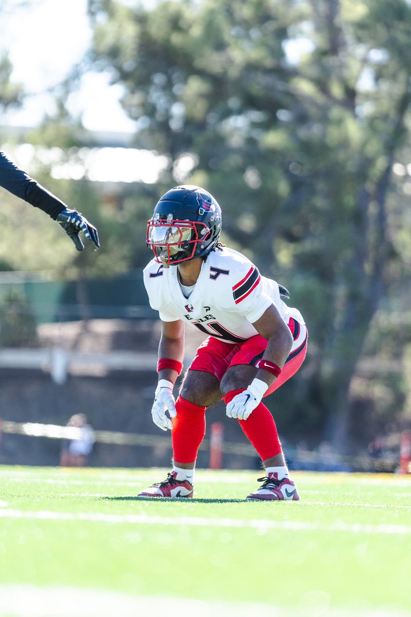 itsgjj's tweet photo. Blessed to be named 1st team All- Conference at CORNER in the National Southern League!! Thank you to the coaches who showed love🙏🏾!!

According to @scfafootball 
(Best conference in California)

@coach_mo_ @CoachJSchaeffer @CoachX92 @syansane9 @CoachWoods_RB @JUCOFFrenzy @Coach_Bonis @ajh1026