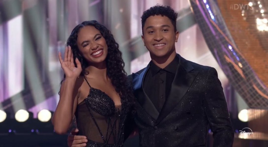 ROBBED… I AM SO SORRY BABIES💔 #DWTSFinale