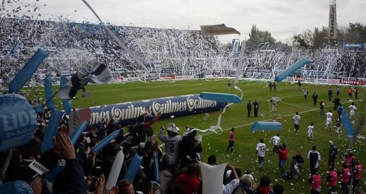Fuerte_AM's tweet photo. ¡¡Felices 137!!

⚪Desde Fuerte_AM le deseamos un Feliz cumpleaños al club más viejo de Argentina.🔵

🎉Feliz cumpleaños @qacoficial 🎉 https://t.co/omYBLo41gi