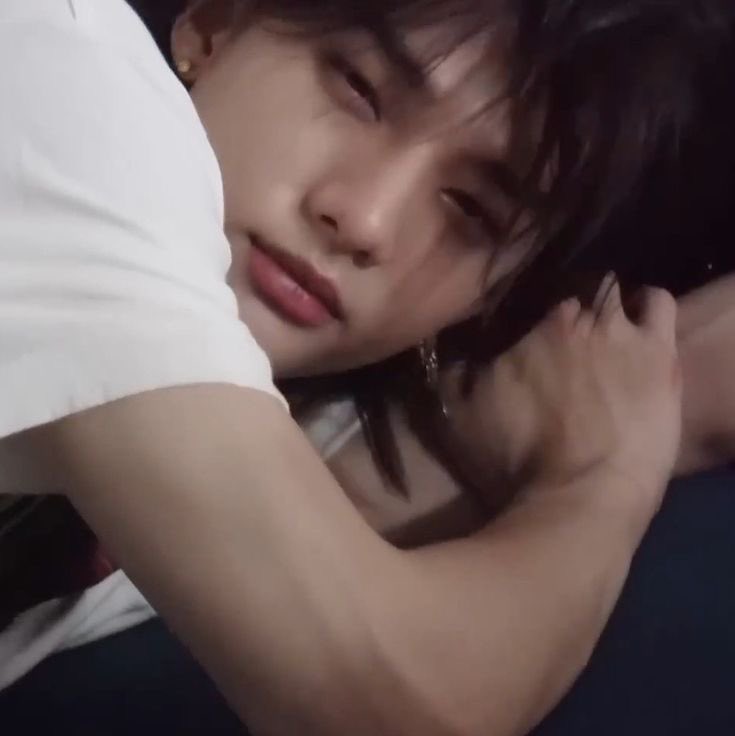 inni2hearts's tweet image. ꣑୧ busco mutis ꣑୧ day 2 !! 

⠀  ⋅ ˚₊‧ ୨ she/her/06/virgostay ୧‧₊˚ ⋅
⠀⠀⠀⠀ ꒰  #kpoptwt  #stantwt  ꒱

   𖦹 prio: stray kids y newjeans !! 

✿- no soi nueva en el twt pero mi vida social aqui en tw esta muerta (nadie me interactúa) 

 •rt + ♡ = mutis !