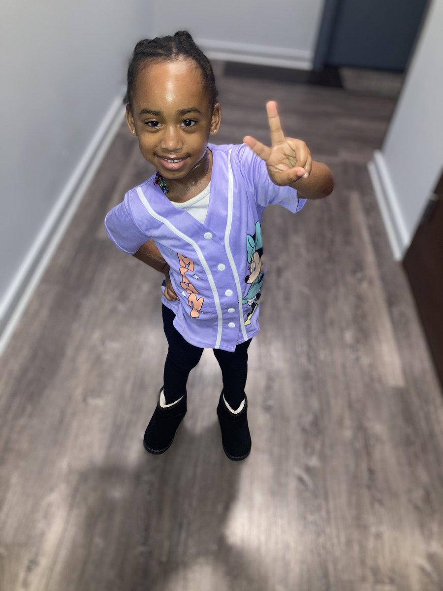 TaeThinksPink's tweet photo. Ra’Layia Spirit Week 💗 https://t.co/t0430T7Jkb