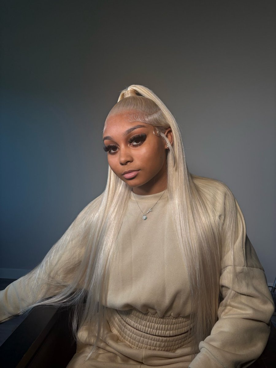 TheMDior's tweet image. Blonde’s have more fun