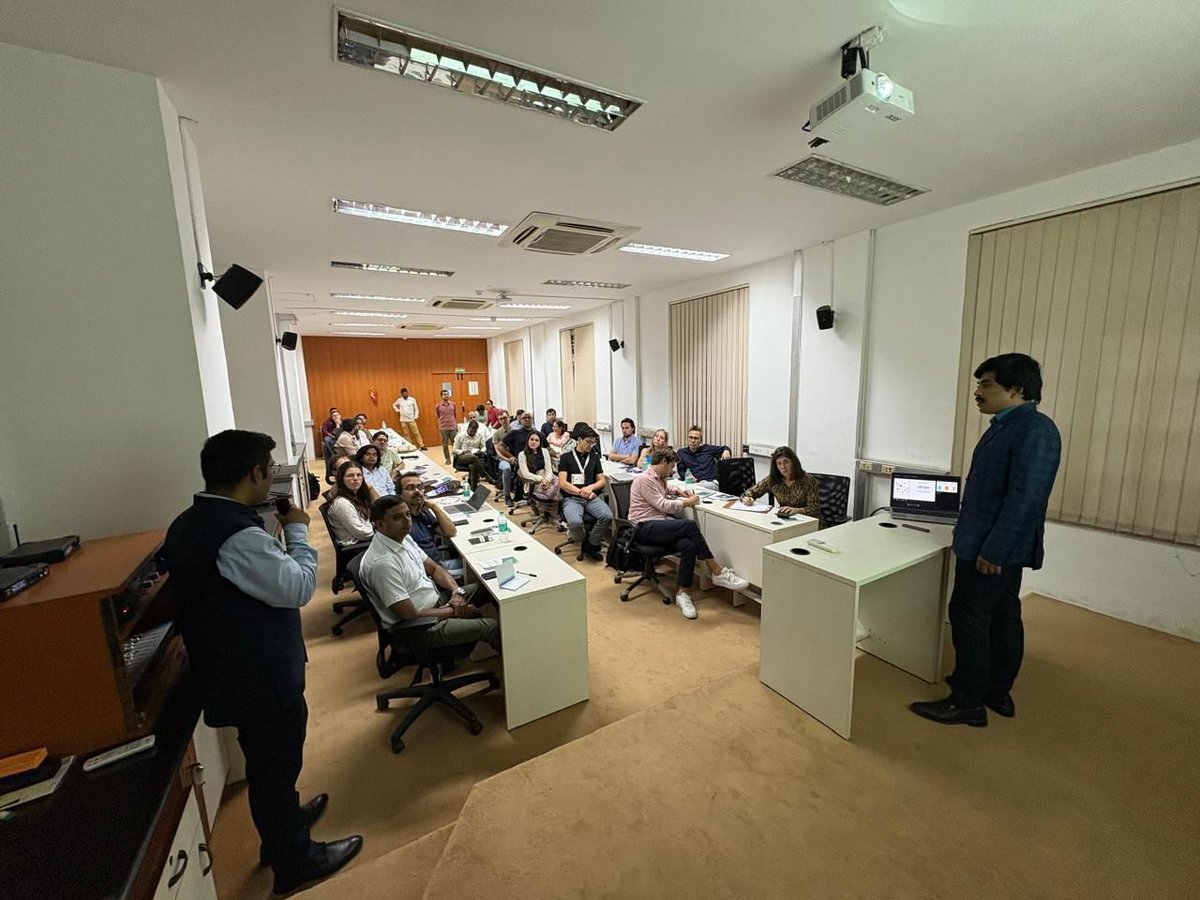 BeST Cluster tweet media