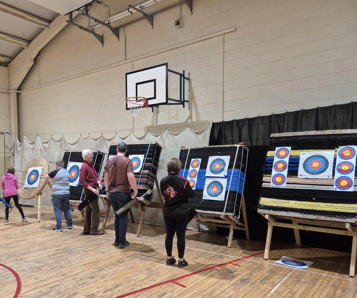 Beginner course week 9 in Dundalk.  We have 10 new archers who will graduate from our latest course next week. Some are newbies, and others are returning after some time away from the sport. Well done all! #archery #dundalk #louth