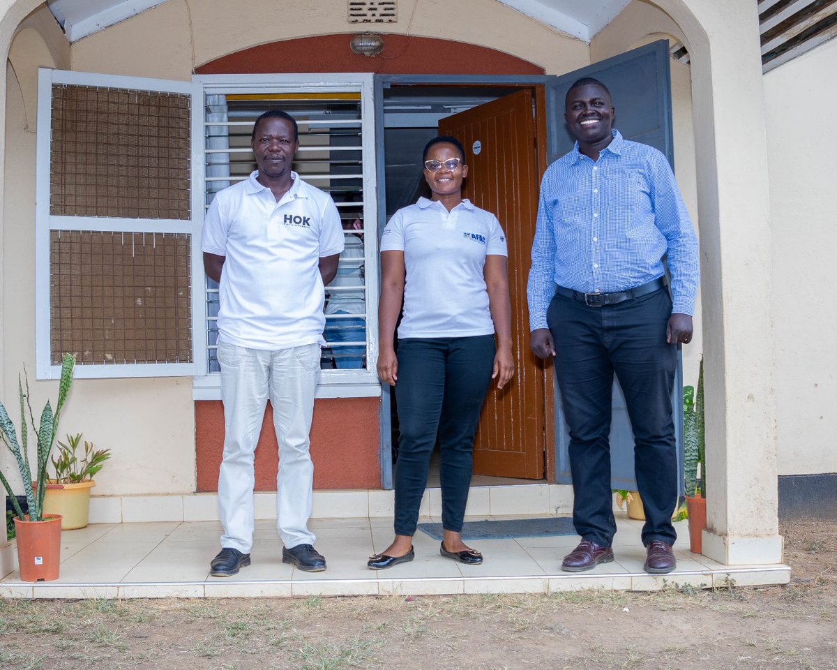 HOK_AFRICA's tweet photo. We hosted Milicent from @sndbxubuntu through the #SANARAProgram, sharing our work in the creative industry. Focused on #Youth & #Women empowerment, we connect talent to opportunities in #visualarts, #media & #performingarts.
#CreativeEconomy #impact https://t.co/ToUvTVEP8I