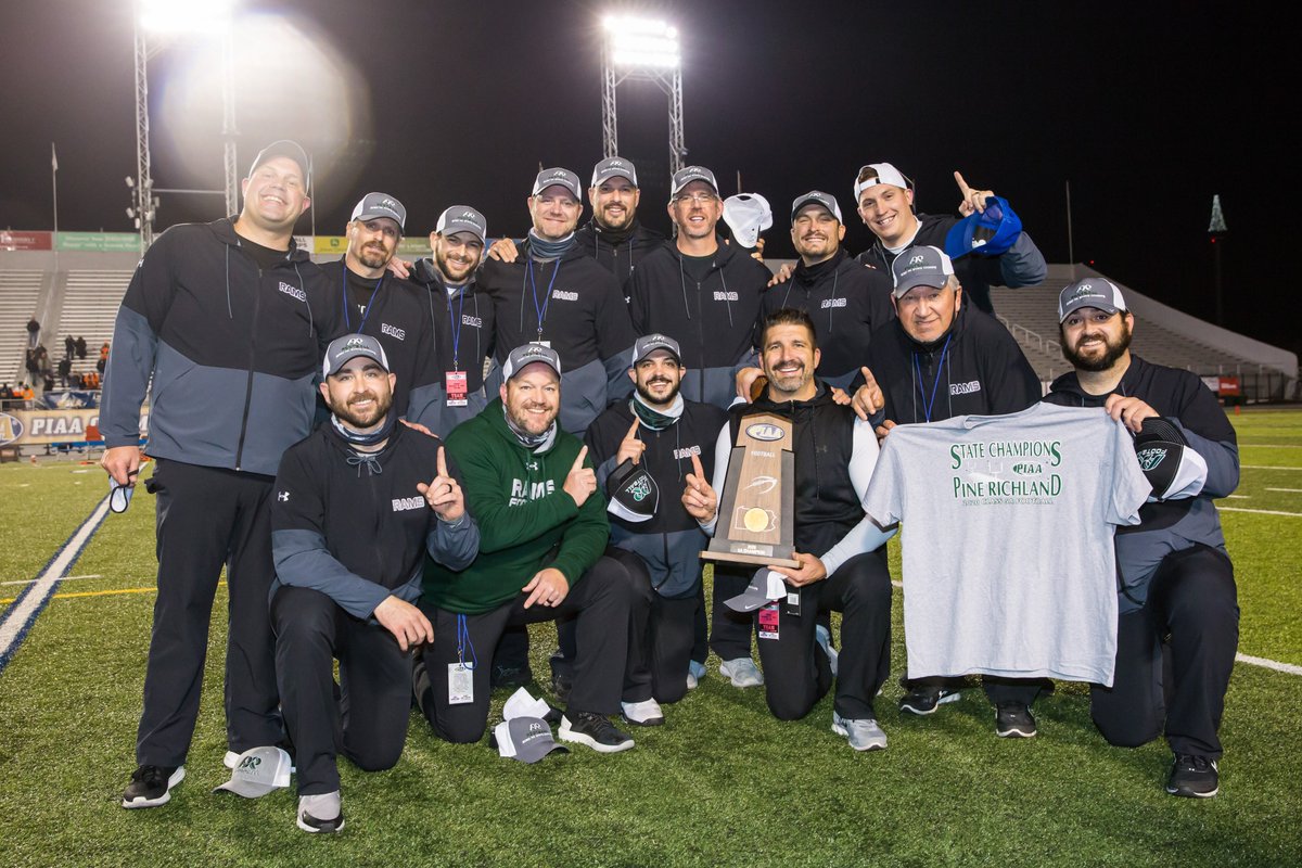 The last supper, before Pontius Pilate &amp; his henchmen came...

Has to be one of the best HS coaching staffs ever, bar none. 

All have had  success and failure elsewhere, but nothing will match what we accomplish together at P-R. Proud to be part of it.

#1-0
💍💍🏆🏆🏆🏆