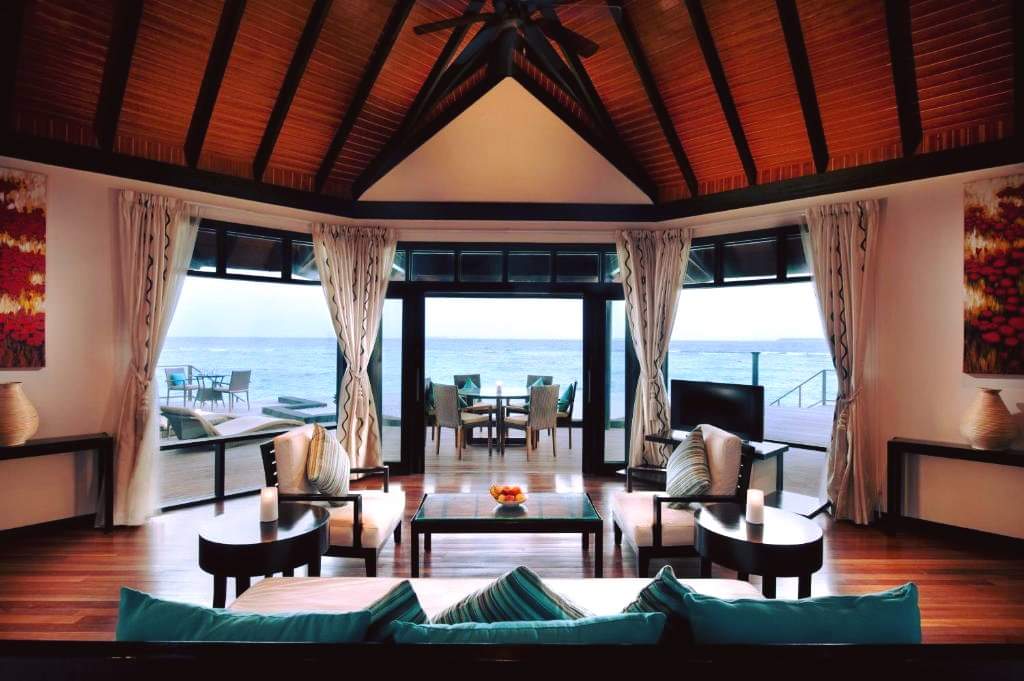 Hashtag_Hol_ZA's tweet photo. 🎄Christmas in the Maldives - The Sun Siyam Resorts Way...!
Welcome to The Sun Siyam Iru Fushi Resort | 5* Maldives
7 Nights from R132 490 pps
Availability : 23 Dec 24 - 10 Jan 25
https://t.co/2ybxIF3TRO https://t.co/Emm7SZkKnM