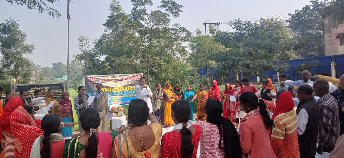 WHH_India's tweet image. On 26th November, SGVK organized a Jan Choupal in Daltonganj to honor our Constitution and address water security in Palamu. Part of the River Rejuvenation Campaign, it showcased grassroots democracy in action.
#SambidhanDiwas #ConstitutionDay #WaterSecurity #RiverRejuvenation
