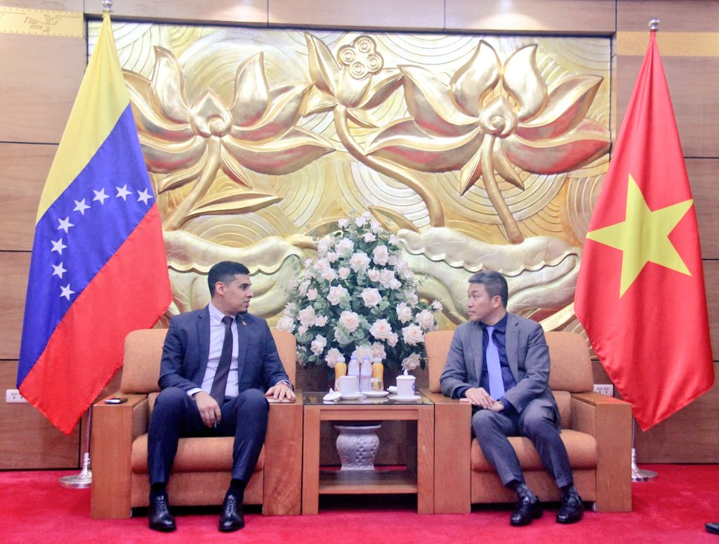 Embajada de Venezuela en Vietnam tweet media