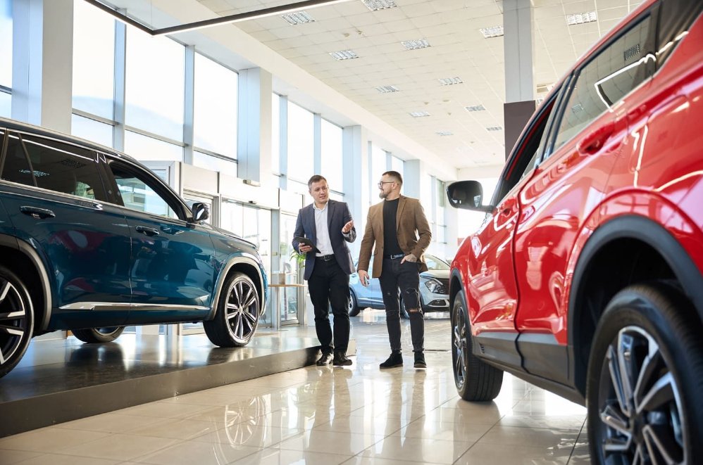 AutoComms_'s tweet image. Unlocking VAP (Vehicle Acquisition Program) success can transform dealership profits! Discover expert tips to maximise inventory, streamline processes, and boost your dealership's growth #DealershipTips bit.ly/40LA5lC
