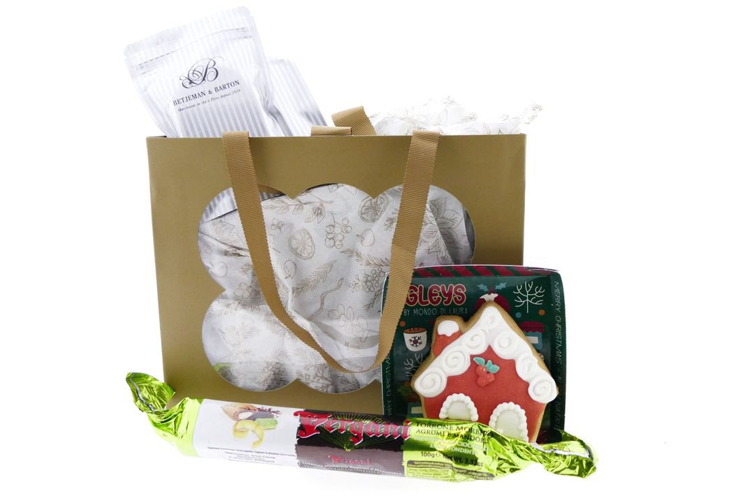 Welk Kerstcadeau ligt er straks bij jou onder de Kerstboom 🎄 
#kerstcadeau #kerst #cadeau #kado #kerstpakket #kerstpakketten
 betjemanandbarton.nl