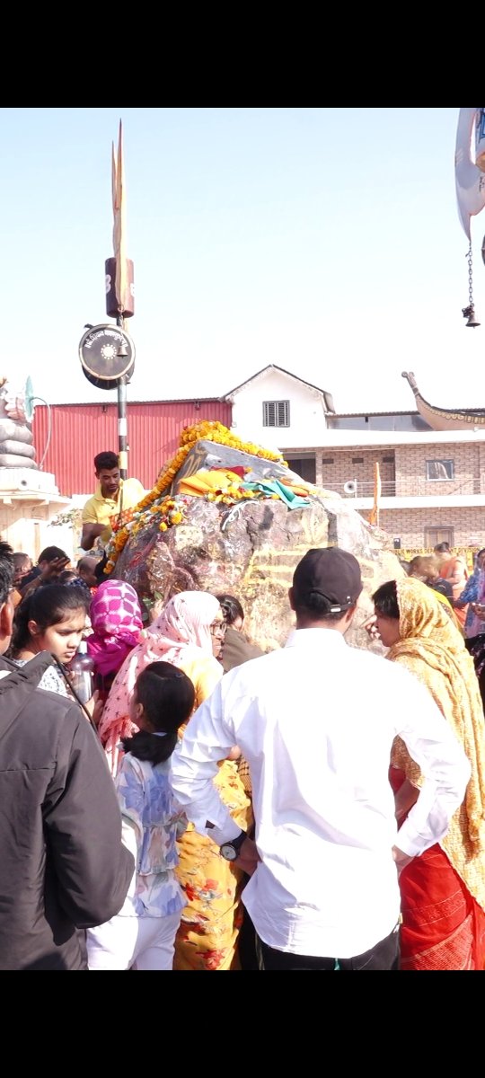 panditmishraji's tweet image. आज दिनांक 27-11-2024 बुधवार को कुबेरेश्वर धाम सीहोर के भव्य दर्शन
कुबेरेश्वर भंडारी आप सभी की मनोकामना पूरी करे
#kubereshwardhamsehore #kubereshwarmahadev #sihorewale 
#kubereshwardhamkeupay #pandit_pradeep_ji_mishra #aarti 
#Jyotirlinga #BhogAarti  #darshan