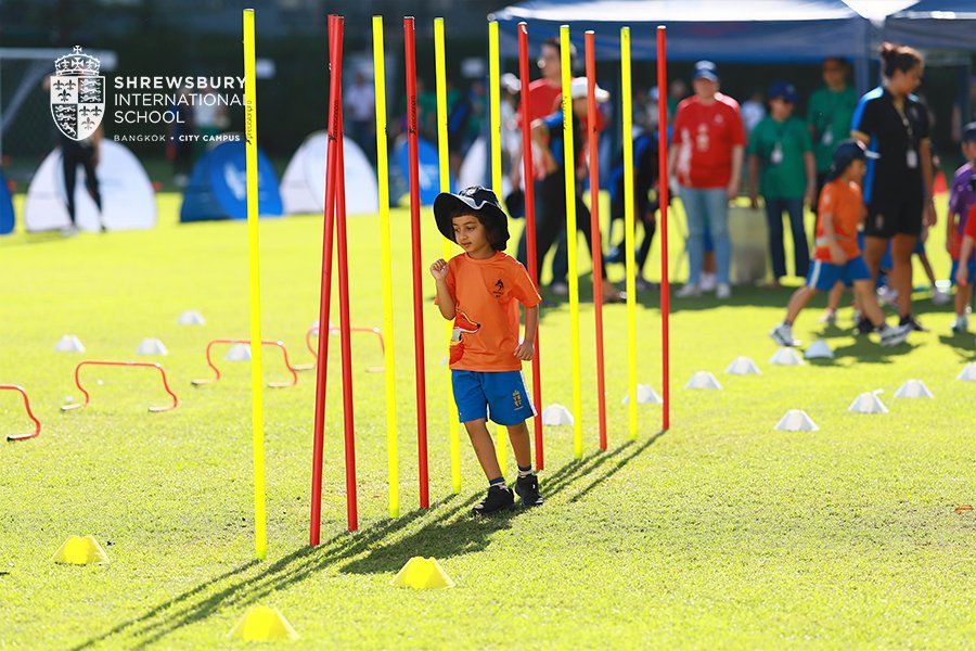 SHBcitycampus's tweet image. Energy, Excitement, and Team Spirit at #SportsDays!
From Year 1 to Year 6, our students shone brightly on the field, showcasing determination, teamwork, and endless enthusiasm.
#ShrewsburyBangkokCityCampus #WeAreShrewsbury #TogetherWeFlourish