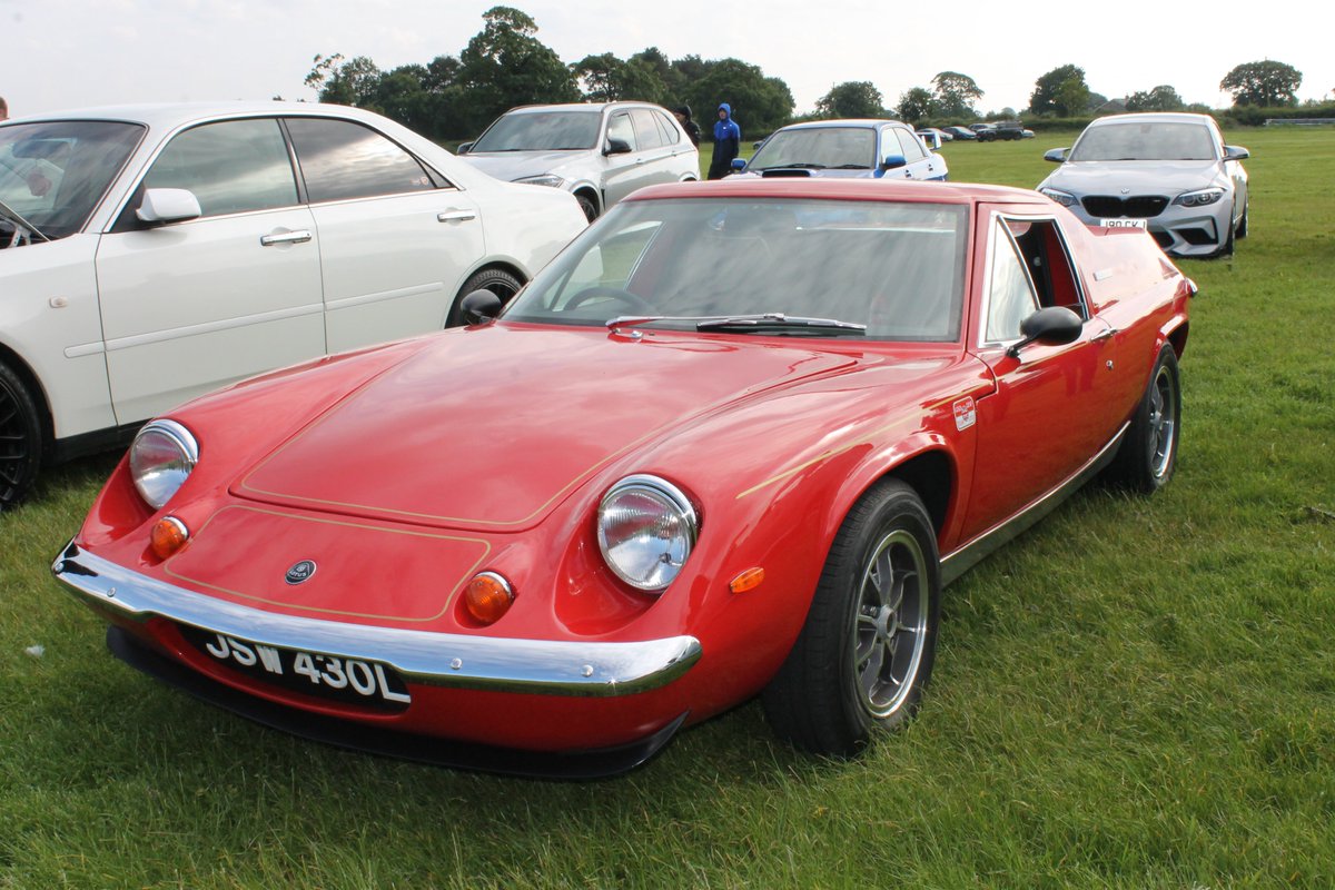 CarPapped tweet media