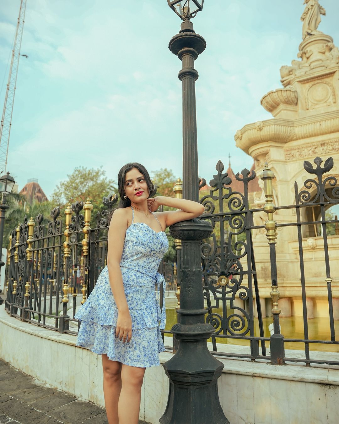 GdXu1coWwAA_zwz?format=jpg&name=large