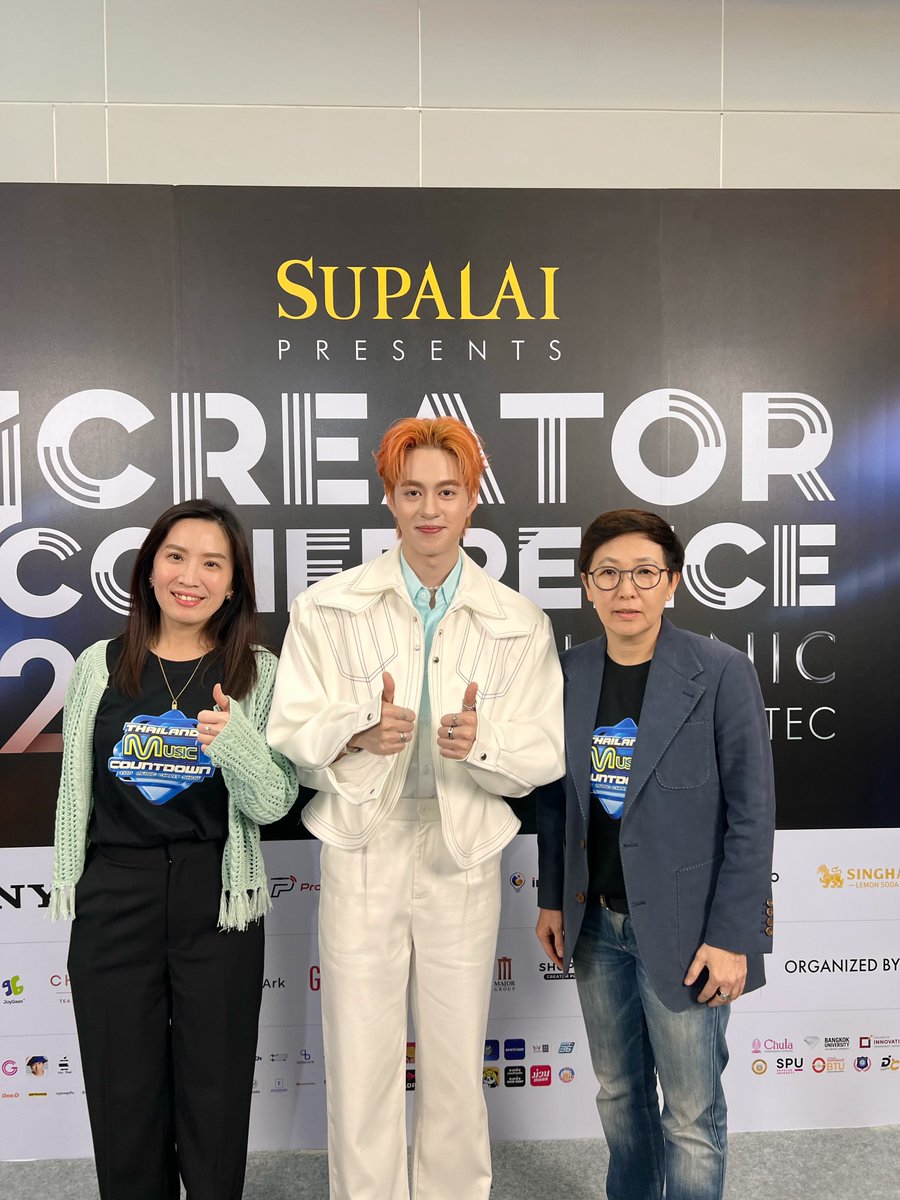 PROXIE_Official's tweet photo. #PROXIEGun กับบทบาท Speaker ที่งาน iCreator Conference 2024 ร่วมพูดคุยในหัวข้อ The Global Rise of T-Pop การส่งออกคลื่นลูกใหม่จากเวที T-Pop สู่ระดับโลก
#iCreator2024
#iCreatorConference
#PROXIEth
#bROTHERSMUSIC https://t.co/5n9y58u09W