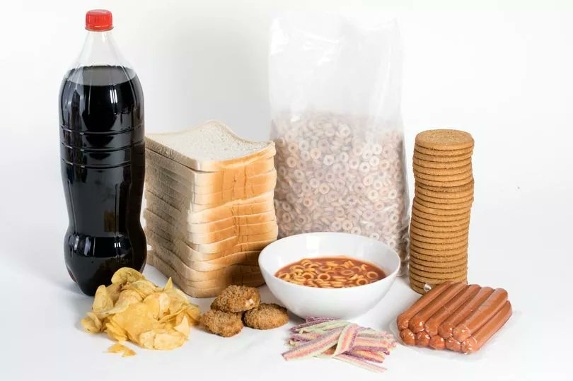plantfullness's tweet photo. Common food linked to over 30 health conditions - from cancer to depression #proceesedfood #food #health https://t.co/wGQzO9tggm https://t.co/eYeCIj4vIK