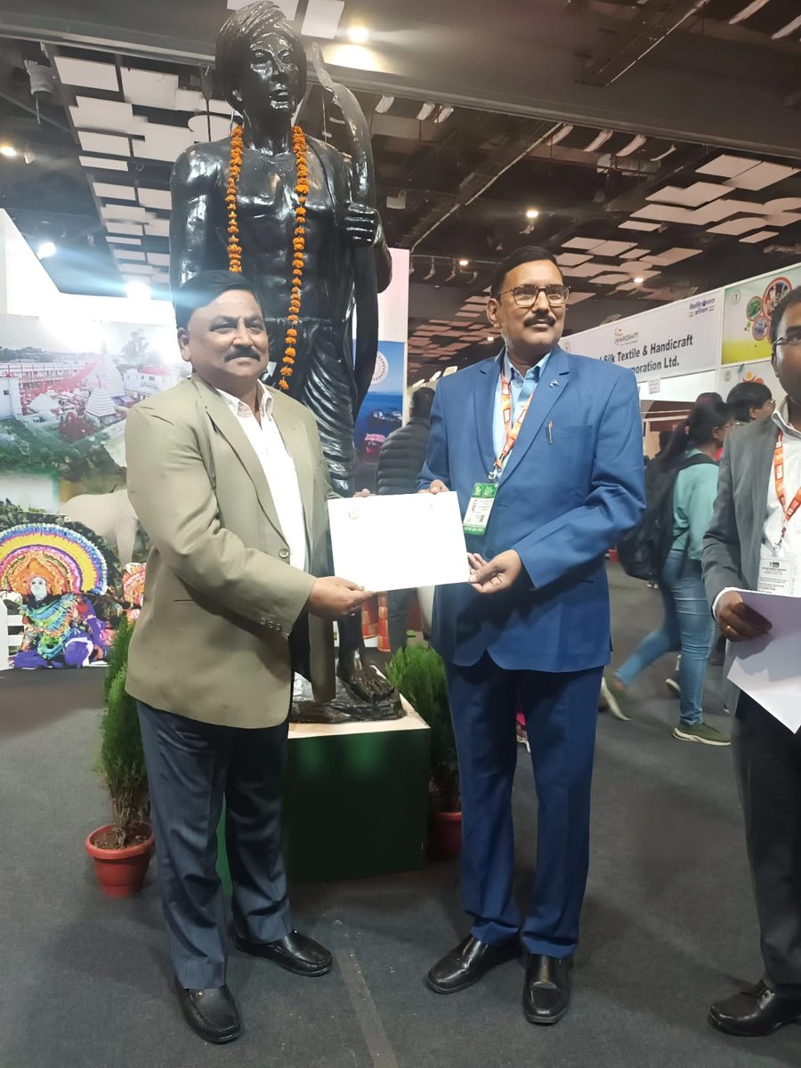 smartcityranchi's tweet photo. @smartcityranchi Stall got 1st position in Jharkhand Pavallion at iitf 2024.
@aaiRanchiApt @juidco @prdjharkhand @prdjharkhand @WeAreRanchi https://t.co/3RJX13fd3Z