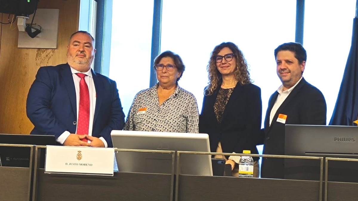 PacientSemergen's tweet photo. #Vitíligo 📰Jornada sobre el Abordaje del Vitíligo en el sistema Nacional de Salud, a solicitud de la Asociación de Pacientes con Vitíligo (#ASPAVIT) y la Academia Española de Dermatología y Venereología @aedv_es
Con la participación de @DrDPalacios MFyC de @SEMERGENMADRID
https://t.co/b2lURBfrlO