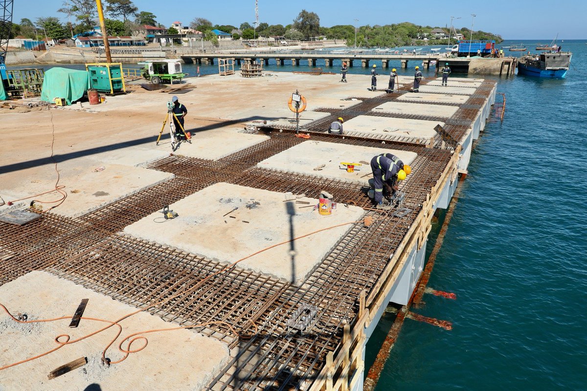 Kenya_Ports's tweet photo. The on-going construction of Ksh.2.6 billion Shimoni Fish Port by the Kenya Ports Authority has achieved an overall completion rate of 84.7 percent.

This is the first fish Port in the region and is expected to harness the potential of the Blue Economy by significantly enhancing fish production, processing, and value addition, both locally and for the export market.

Construction of the modern jetty measuring 75 meters by 30 meters, along with a causeway spanning 135 meters in length and 7 meters in width is 92 percent complete. The modern facility has a dedicated warehouse which will serve as a fish processing plant.

Additionally, other features under construction include a fish market, cold storage facilities, reefer stations, power substation, an ice-making plant, a bio-digester, and waste-water management and a perimeter fence.
@TransportKE 
@SDoT_Kenya
