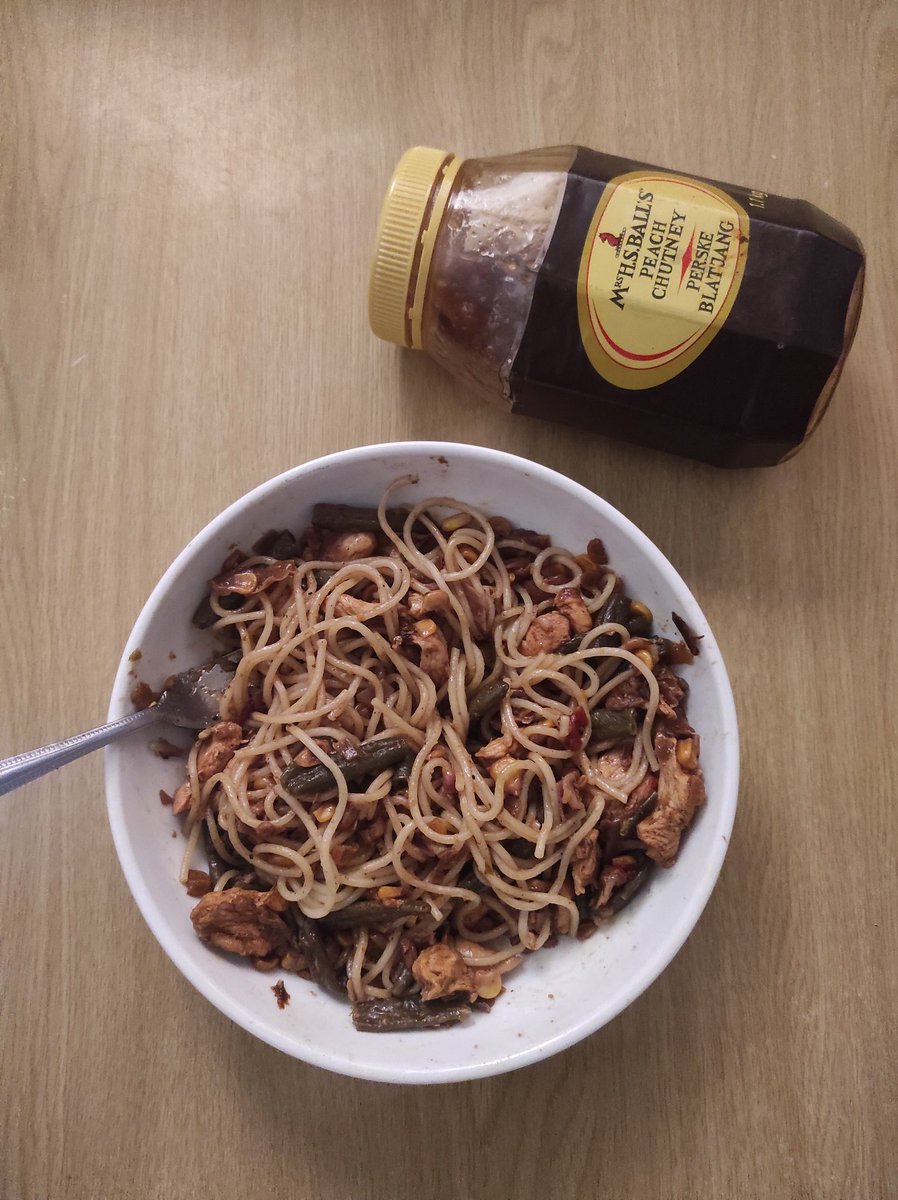 EyeWena's tweet photo. @expressoshow Sweet and sour stir-fry #MrsBalls https://t.co/R9SAvkqE03