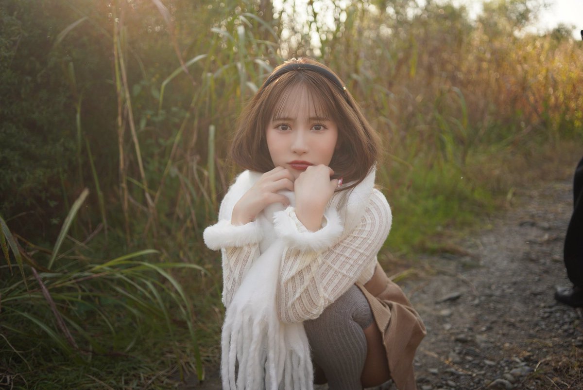 #とられちおふしょ 

本日、#小野六花 ちゃんの撮影でした。
秋晴れのの中素敵な撮影になりました🍂

発売はまだ先になりますが楽しみにお待ち下さい🛀
@onorikka 
#感傷的写真集 
#とられち

とられちリリース一覧はこちら📖
https://t.co/rDIAEByZzt https://t.co/APNkanVo1G