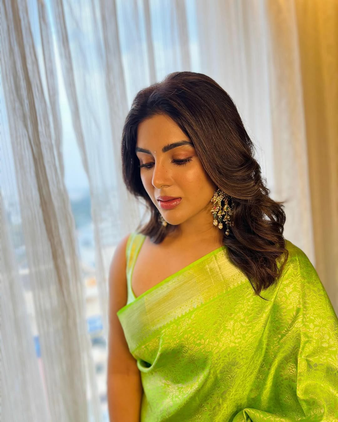 GdY42cCW0AEqWLI?format=jpg&name=large