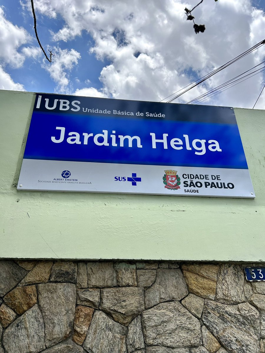 Starting off my primary care rotation with my dear friend Anna Siervo❣️. We had an amazing AND exhausting 1️⃣ week. So fulfilling being able to contribute to SUS, the 🇧🇷public healthcare system. 
UBS Jardim Helga will be my home for the next 3 weeks🍀🍀#MedTwitter