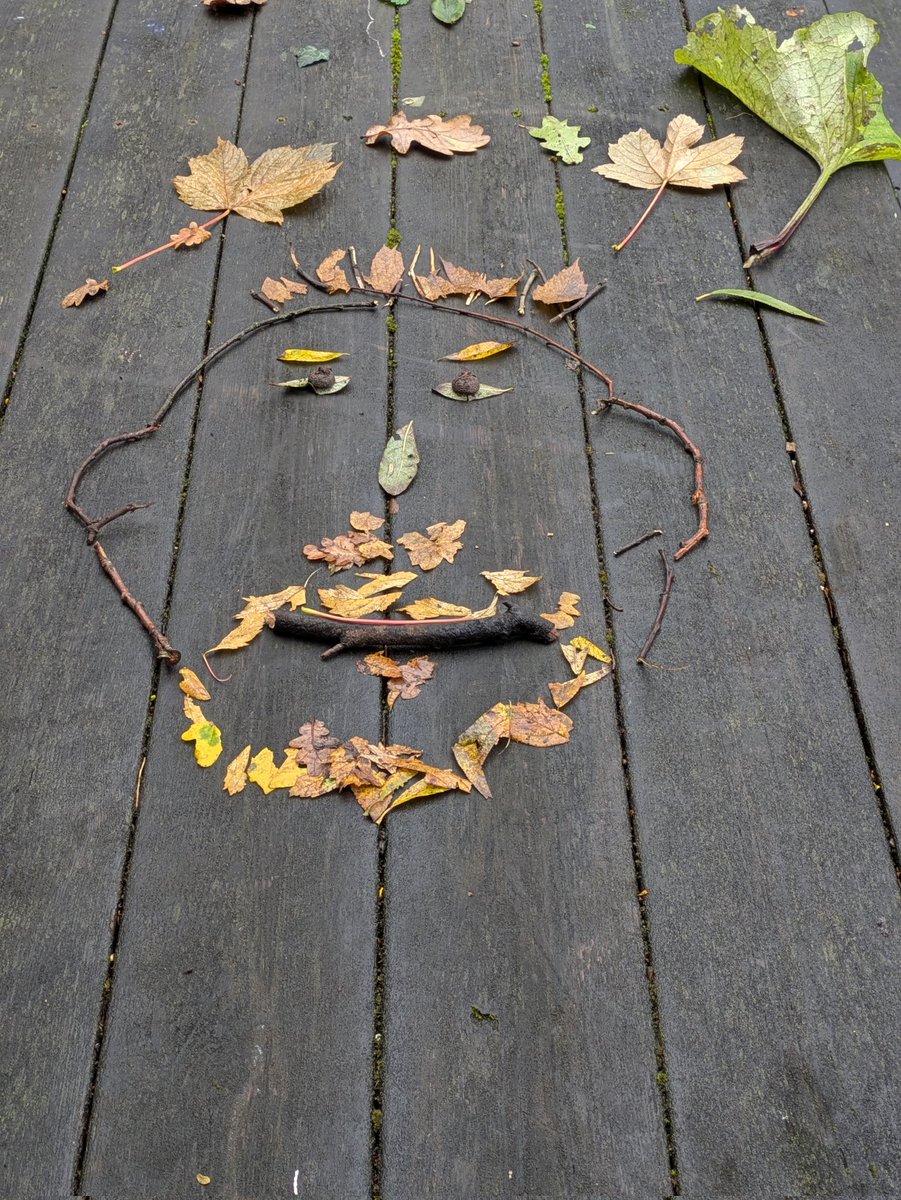 Gateshead SSP (@gatesheadssp) on Twitter photo Great start to day 1 of our Professional Accreditation in Outdoor Learning and Play with <a href="/LtL_News/">Learning through Landscapes</a>. Thought we should share the 'natural portraits' of Alex & Kev that the group have just completed 🌿🍁🍂🌳 Great start to day 1 of our Professional Accreditation in Outdoor Learning and Play with <a href="/LtL_News/">Learning through Landscapes</a>. Thought we should share the 'natural portraits' of Alex & Kev that the group have just completed 🌿🍁🍂🌳