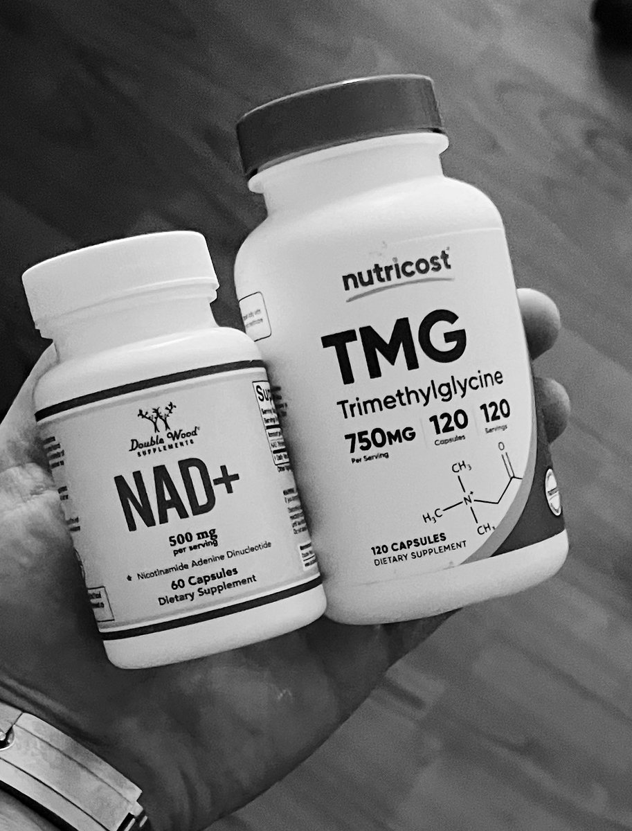 Helios_Movement's tweet image. Here are some of the things i've learned after testing 150+ supplements ranging from cheap basic ones such as the ones in the pics below all the way to fancy IVs and peptides.

There's also a mention on the first supplements someone should try in my opinion.

Thread🧵