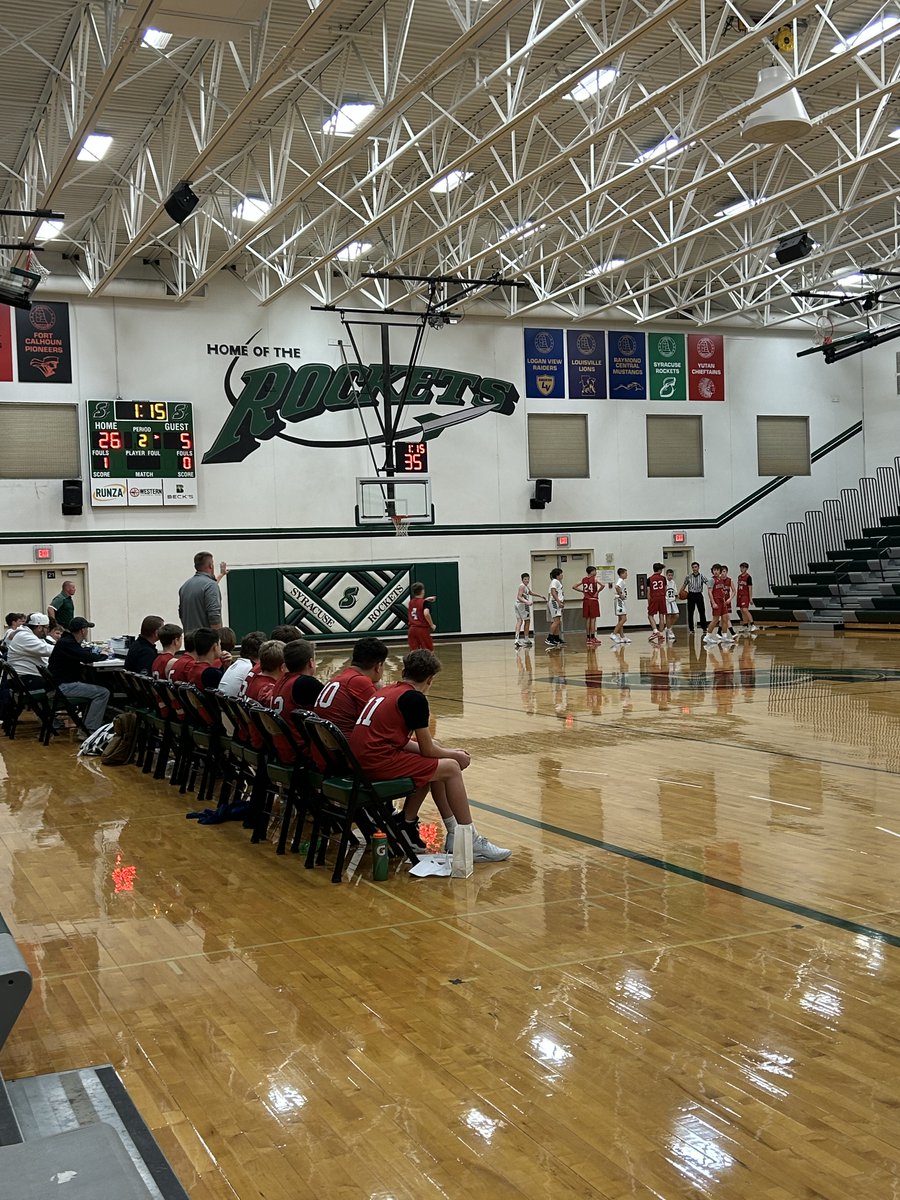 The Rocket Junior High team is off to a strong start!  The A team improved to 4-0 last night with a win against Auburn.  Keep working hard young men!