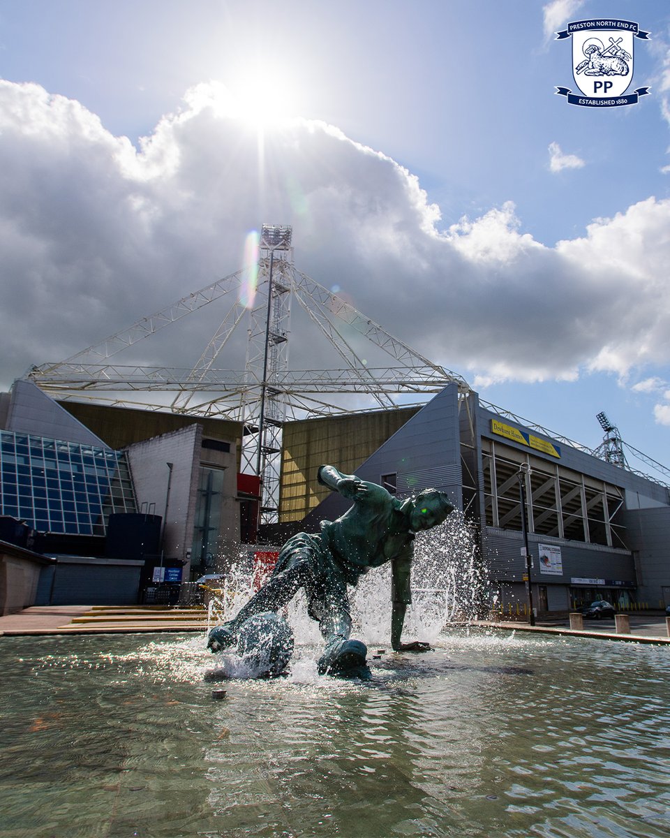 Happy #LancashireDay! 🌹

#pnefc