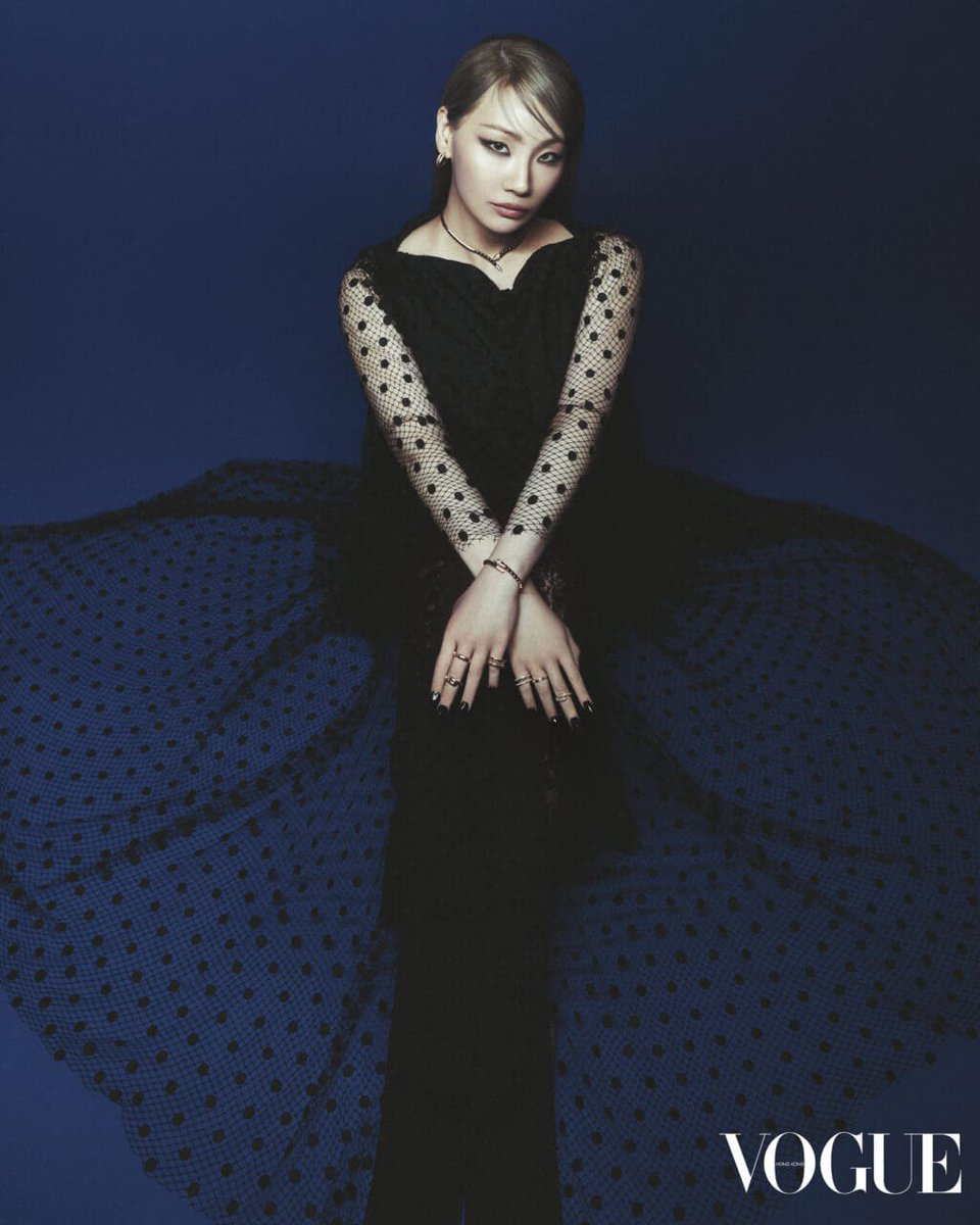 verycherry26291's tweet photo. CL is stunning for VOGUE HONG KONG December Issue 🔥🔥#CL #myqueencl #leechaerincl
#CHAELINCL#CL #myqueencl
#verycherry #girlcl #이채린 #씨엘
#tiktok #rappercl #kpop #Solo
#verycherry26291 #mygirl #fyp #leechaerincl #2NE1 https://t.co/PNYqtFNtXs