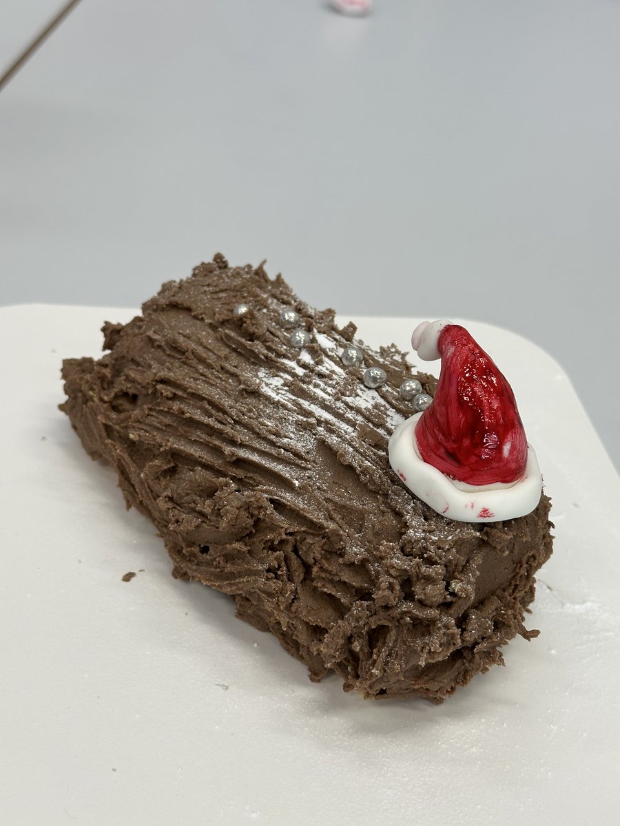 Year 10s got into the Christmas spirit today and produced a Yule Log, gaining an AQA Unit Award