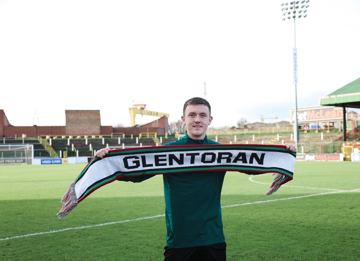 🚨𝗝𝗔𝗠𝗘𝗦 𝗦𝗜𝗡𝗚𝗟𝗘𝗧𝗢𝗡 𝗦𝗜𝗚𝗡𝗦 𝗢𝗡 𝗨𝗡𝗧𝗜𝗟 𝟮𝟬𝟮𝟳🚨

Glentoran FC is thrilled to announce that James Singleton has signed a contract extension until 2027! 🙌

🗣️ "I’m delighted to commit my future to Glentoran. This club means a lot to me, and I’m proud to be