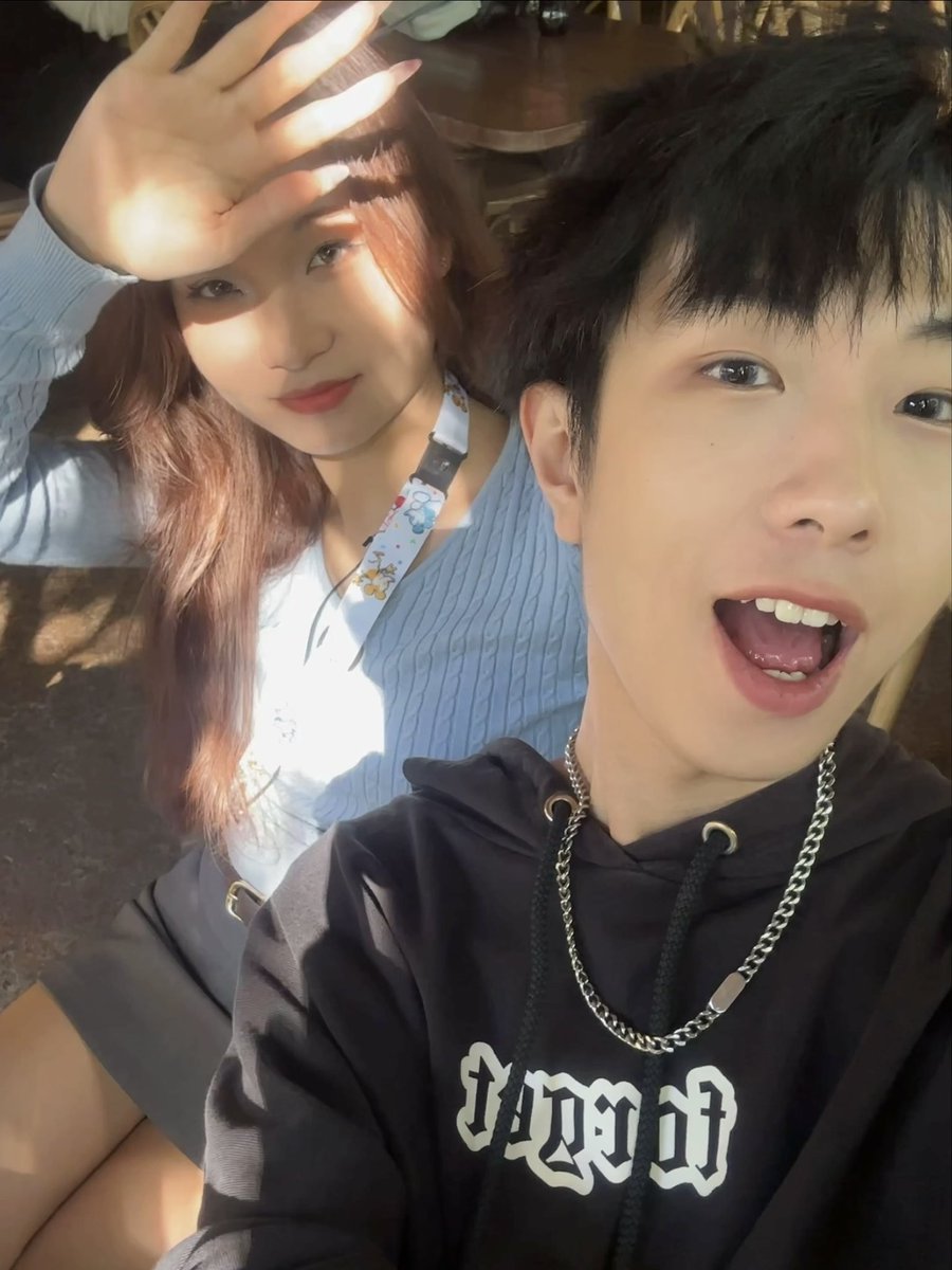 我简直好看的不像话