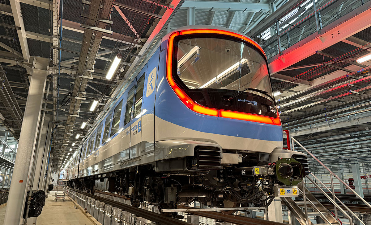 XavierAlex74535's tweet image. Mr3v ligne 16 mise sous tension hier soir à 00h30