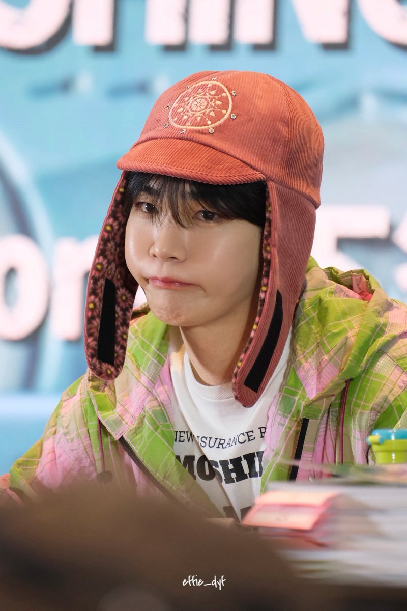 effie_dyf's tweet photo. 왜 이렇게 귀여운 사람이 있어용🥺 #김기범 #키 #SHINee #Key https://t.co/v5QlhNT0y5